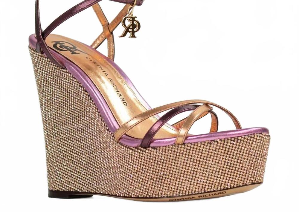 NEW CYNTHIA RICHARD women's farrah wedge sandals in lilac